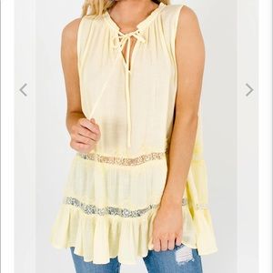 NWOT Bella Ella Boutique yellow blouse